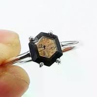 ราคา แหวนโกลเด้นแซฟไฟร์ Zawadi Golden Sapphire แหวนเงินแท้ 925 แหวนเบอร์ 55 (1731146175643487096)