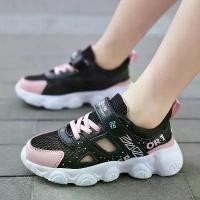 ราคา รองเท้าผ้าใบเด็กผู้หญิง, สไตล์ 2025, ตาข่ายระบายอากาศ, เหมาะสำหรับนักเรียน, รองเท้าฤดูร้อน, สำหรับเด็กโต, สไตล์เกาหลี, ดีไซน์กลวง, รองเท้าพ่อเด็ก, HK asics novablast สตั๊ด เด็ก ล (1731372056296261011)