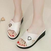 ราคา รองเท้าแตะเปิดนิ้วเท้าสำหรับผู้หญิง, รองเท้าแตะฤดูร้อนพลาสติก Peep-Toe, ทันสมัยและหลากหลาย, ส้นหนาพร้อมรองเท้าแตะส้นกลาง, สำหรับผู้หญิง รองเท้าแตะ fila ผู้ หญิง (1731642490539509422)