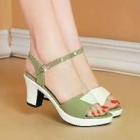 ราคา รองเท้าแตะส้นหนา ฤดูร้อนใหม่ รองเท้า Gucci แท้ แฟชั่นสตรี รองเท้าส้นสูงรองเท้าแฟชั่นหญิงรองเท้ารัดส้นผู้หญิงรองเท้าผู้หญิงสวยๆรองเท้าแตะ ชาเน่รองเท้าแมรี่เจนรองเท้าแฟชั่นผู้หญิงทรงซ้อ (173038668675668