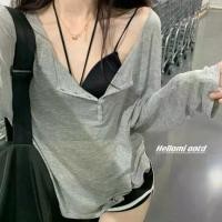 ราคา เสื้อยาวปานกลาง สไตล์ขี้เกียจ น่ารัก และเซ็กซี่ สีเทา บาง ป้องกันแสงแดด คอวี แขนยาว ทรงหลวม กระชับสัดส่วน ss gucci เสื้อ ยืด ทูโทน ผู้ หญิง เสื้อ กราม เสื้อ baby tee เสื้ (1732331047280872186)