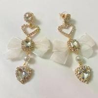 ราคา Accessory ต่างหูหัวใจเพชรแต่งโบว์ น่ารักๆ (1729756126777018478)