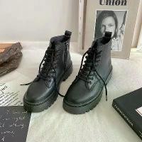 ราคา Martin boots รองเท้าบูท หุ้มข้อ สไตล์เกาหลี รองเท้าบูทแฟชั่น รองเท้าบูทผู้หญิง (1729588895907220330)