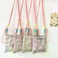 ราคา กระเป๋าใส่โทรศัพท์ ผีเสื้อหลากสี มาใหม่ เหมาะกับฤดูใบไม้ผลิและฤดูร้อน กระเป๋าเก็บของ, กระเป๋าสะพายไหล่เดียว, หวานและปรับได้, กระเป๋าใบเล็ก bag หนัง กระเป๋า สะพายข้าง กระเป๋าถือ ส (1732174136805197482)