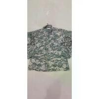 ราคา 11ARMYเสื้อทหารUS ขนาดL-L รอบอก 50-52นิ้วCOAT ARMY COMBAT UNIFORME ลายพรางดิจิตอลผ้าFLAME RESISTANT คลังสินค้า (1731925392068609452)
