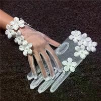 ราคา opera gloves ถุงมือแต่งงานงานแต่งงานเจ้าสาว, สไตล์เกาหลี, ดีไซน์ตาข่าย, ดอกไม้มุกสีขาวเรียบง่าย, เหมาะสำหรับชุดสั้น, ถุงมือถ่ายภาพ (1731415404801132097)