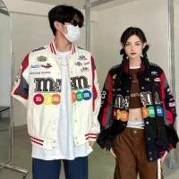 ราคา เสื้อเบสบอล แจ็คเก็ตเบสบอล เสื้อแจ็คเก็ตเบสบอล M&M ลายปัก แจ็คเก็ตคู่ jacket y2k แจ็คเก็ตคู่มอเตอร์ไซค์ เสื้อคลุมแจ๊คเก็ตเบสบอลลาย ย้อนยุคอเมริกันins แจ็คเก็ตคู่ (1731652511548476246)
