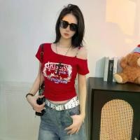 ราคา เสื้อปาดไหล่ เสื้อยืดทรงสลิมมิ่ง เสื้อยืดมีสไตล์ mardi mercredi girl เสื้อผ้า ทอ สียีนส์ วินเทจ ผู้ หญิง คน อวบ อก 50 polo lauren ralph outfit แดง เขมร baby tee สติช กราม (1731804947799704846)