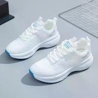 ราคา รองเท้าสีขาวสำหรับผู้หญิง พื้นหนา รองเท้าวิ่งเบา ทันสมัย และสง่างาม เหมาะสำหรับฤดูใบไม้ผลิ ระบายอากาศ รองเท้าผ้าใบ รองเท้าผู้หญิง hara futsal pan legenda kobe tsp สถานี รองเท้า ส (1731685638177916382)