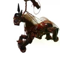 ราคา Marionette horse puppet string หุ่นม้าไม้ หุ่นชัก หุ่นกระบอก ม้าโบราณออกศึก (1732132707856123346)