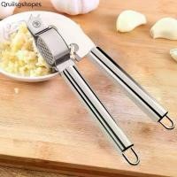 ราคา ที่บดกระเทียม เครื่องมือบดกระเทียม ที่กดกระเทียม สแตนเลส ที่บีบกระเทียม แบบมือบีบ Garlic grinding tool สุดคุ้ม ราคาถูก (1732124888732566825)