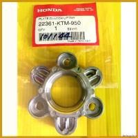 ราคา tachogshop ความคงทน ﻿ตัวกดลูกปืนครัชเวฟ125i ปลาวาฬ แท้เบิกศูนย์ ส่งฟรี ดอกไม้กดครัช 22361-KTM-950 กระจก เวฟ 110 iled มอเตอร์ไซค์ Motorcycle (1730590300751694333)