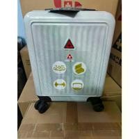 ราคา 9889shop กระเป๋าเดินทาง 16 นิ้ว Swiss Saint 2009 ระบบ 4 ล้อหมุนรอบ 360° Polycarbonate รุ่น PC1906 (1732391948504499257)