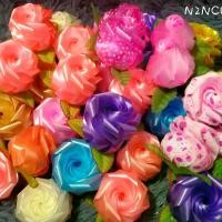 ราคา พรีออเดอร์ 7-10 วัน เหรียญโปรยทานดอกกุหลาบ(ตัวเปล่า) พร้อมใบ ของตกแต่ง เหรียญโปรยทาน (1729602443918150508)