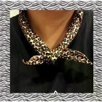 ราคา ผ้าเช็ดหน้าลายเสือ ม้าลาย ซาฟารี SAFARI (เนื้อผ้าคอตตอน) ใช้โพกหัว ผูกผม ผ้าพันคอ เช็ดหน้าซับเหงื่อได้ (1732306580299417255)