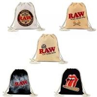 ราคา RAW Drawstring Backpack กระเป๋ากีฬา กระเป๋าหูรูด ใส่รองเท้า ลูกบอล แบบมีหูรูด สะพายหลัง (1732291894758704444)