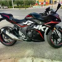 ราคา สติ๊กเกอร์ Suzuki GSX250R, การออกแบบเส้นใหม่, สะท้อนแสง, ตกแต่งมอเตอร์ไซค์ส่วนบุคคล, การพิมพ์สติกเกอร์, สติกเกอร์ดุมล้อ, เหมาะสำหรับหัวรถจักร (1731373077006878270)