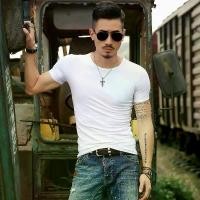 ราคา เสื้อยืดผู้ชาย แขนสั้น คอกลม ครึ่งแขน เสื้อยืด ยืดได้ สีขาวและสีดำ เสื้อฐาน เหมาะสำหรับฤดูร้อน 2025 มาใหม่ เสื้อผ้าลำลองผู้ชาย denim tears ยืด เปล่า เสื้อ บาง แสน ไฟท์ คลับ tshir (1731764852548076593)