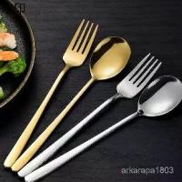ราคา พร้อมส่ง พร้อมส่งช้อน&ส้อม ช้อน&ส้อมแสตนเลส ช้อนส้อมเกาหลี 1คู่ ยาว17ซม (1731932857445155849)