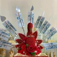 ราคา หมอน พุ่มกฐิน นกยูง แถมไม้เสียบแบงค์ 10 ไม้ (1732215823648262134)