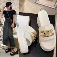 ราคา รองเท้าแตะพื้นหนา, การค้าต่างประเทศ, สำหรับผู้หญิง, สไตล์ใหม่ในฤดูร้อนปี 2025, รองเท้าแตะสไลด์แพลตฟอร์มพื้นหนา, เพิ่มความสูง, พื้นผิวหนัง, รองเท้าแตะชายหาด, ขายส่ง ทรงเอ หู ห (1732179681867761303)