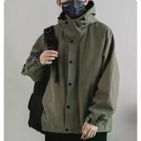 ราคา เสื้อแจ็คเก็ต Workwear สไตล์อินเทรนด์ญี่ปุ่น มีฮู้ด สำหรับผู้ชาย กันลม 2023 มาใหม่ สไตล์ลำลอง ทรงหลวม แจ็กเก็ตกันน้ำกลางแจ้ง แจ็กเก็ตผู้ชาย J&N Man Clothing (1731411389613115587)