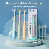 ราคา แปรงสีฟันสามด้าน สำหรับเด็ก ลลินา สีมาการูน แปรงทำความสะอาดฟันสามหัว มีดโกนลิ้น A22 สามด้าน [แปรงสีฟัน] (1731924478046799153)
