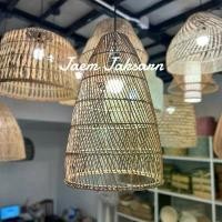 ราคา โคมไฟ โคมไฟหวาย ทรงสูง โคมไฟหวายโครงเหล็ก (1732291194693650409)