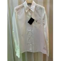 ราคา PRADA เสื้อเชิ้ตสีขาว ดีไซน์คลาสสิก NEW PRADA SHIRT (1732353803727046152)