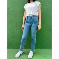 ราคา MEDIA JEANS กางเกงยีนส์ ผู้หญิง ทรงขายาว ผ้ายืด สีน้ำเงิน สีอ่อน สีซีด (SN:WL01/4) Skinny lady Jeans แนะนำ (1731568322055079439)