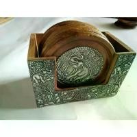 ราคา จานรองแก้ว ที่รองแก้ว ชุดจานรองแก้ว ที่รองแก้วน้ำ ทำจากไม้สักทองทรงกลม,หกเหลี่ยม,ดอกไม้แต่งแผ่นฉลุลาย ชุดจานรองแก้วไม้พร้อมฐานวางที่รองแก้ว แผ่นรองจาน กันลื่น mat ที่รองจาน (1731115511478389455)