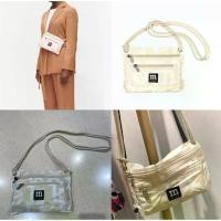 ราคา Marimekko smart travel bag ของแท้100% (กระเป๋าผ้า ถุงผ้า ถุงผ้าลดโลกร้อน), (1732396774087754940)