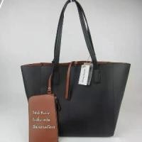 ราคา [จัดส่งทันที] Tommy Bahama Reversible Tote Bag กระเป๋าแขวนสะพายที่กลับด้านได้ หนังเทียมพร้อมช็อปปิ้ง ใส่ออกนอกบ้านจุได้เยอะมาก (1732423227553187085)