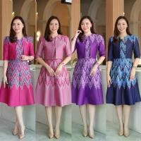 ราคา ชุดเดรส ทำงาน คุณครู ข้าราชการ เซ็ท2ชิ้น เดรสแขนกุด และ เสื้อคลุม ผ้าไหมญี่ปุ่น พิมพ์ลาย ผ้าไทย (1732407557811569845)