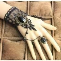 ราคา สร้อยข้อมือ ลูกไม้ กอธิค สร้อยคอ โชคเกอร์ สไตล์วินเทจ จี้คริสตัลและเพชร (1732363054084032061)