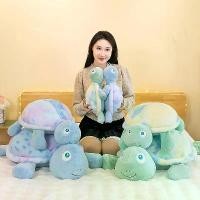 ราคา ตุ๊กตาเต่า ตาโต สำหรับเด็ก ตุ๊กตาสำนักงาน เบาะโซฟา สัตว์ยัดไส้ ของขวัญสำหรับเด็กผู้หญิง น่ารักและน่ารัก สัตว์เลี้ยง (1732419446419981342)