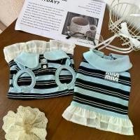 ราคา เสื้อผ้าสุนัข สไตล์ฤดูใบไม้ผลิ ฤดูร้อน คอปกโปโล ดีไซน์ลายทางและลูกไม้ เหมาะสำหรับยอร์คเชียร์ เทอร์เรีย พุดเดิ้ล ปอมเมอเรเนียน และลูกสุนัข ขายร้อน (1731344602825917904)