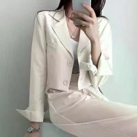 ราคา SUIT-02 เสื้อสูท ชุดสูทผู้หญิง สไตล์เกาหลี สูทครอป เนื้อผ้าดี ชุดทำงาน Clothing (1729783013750115146)