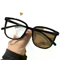 ราคา แว่นตาอินเทรนด์ ราคาถูก สำหรับวัยรุ่น พร้อมตัวกรองแสงสีฟ้า browline glasses (1732232418537801600)