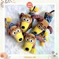 ราคา พวงกุญแจดิสนีย์ สลิงกี้ Slingy Dog Keychain ToyStory (1731606420754040059)