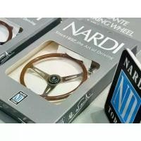 ราคา พวงกุญแจพวงมาลัยไม้ NARDI สวยสุดคลาสสิก KEYRING KEYCHAIN พวงกุญแจ นาร์ดี้ ทรง พวงมาลัย classic งานดีคุณภาพ เบบี้ ทรีกระจก ทองงาน หมั้น แต่ง (1731945696113035334)