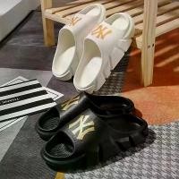 ราคา จัดส่งที่รวดเร็ว รองเท้าแตะผู้ชาย F lip Flory Col สไตล์ยาง NY สไตล์มินิหรูหรา รุ่น Tull สวมใส่รองเท้าแตะชายหาดไม่ลื่น (1731617361052271680)