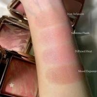 ราคา 【Buy One Get One Free】 พร้อมส่ง Hourglass ambient lighting blush 4.2g ZBZQF (1732385345964640071)