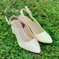 ราคา 【Tiktok】 Beautiful shoes, ready to ship CY6001 Gooddy brand. 2 inches high heels shoes, pointed toe, strap back shoes, Thai shoes maker (1731623895260497597)