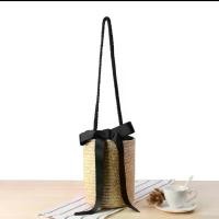 ราคา New กระเป๋าสาน ผูกโบว์ สะพายได้(พร้อมส่ง) คําแนะนําการขายที่ร้อนแรงในเดือนนี้ wipup สปากระเป๋า วัยรุ่น สุดฮิต แบรนด์ เนม ราคา ดี office bag ผ้ากัน น้ํา (1732043204031317171)