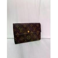 ราคา สินค้ามือสอง Louis Vuitton Trifold Wallet Monogram Dc02 (1732424062603331080)