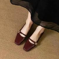 ราคา รองเท้าส้นหนา หนังสดใส ส้นต่ำ อเนกประสงค์ มาใหม่ รองเท้า ผ้า ลูกไม้ banana sandals รองเท้า พันขา (1731925279625349816)