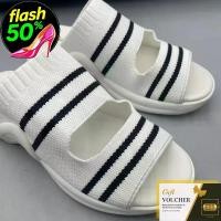 ราคา Elegant.girl รองเท้าแตะผู้หญิง เนื้อผ้ายืด รองเท้าเบาจิ รองเท้าเปิดส้น รองเท้าระบายอากาศดี พื้นนิ่มกันลื่น กันน้ำ พื้นหนานุ่ม สำหรับผู้หญิง นอกบ้าน Extra Wide Fit【มาพร้อม ถุงเท้า (1732233688234100320)