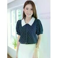 ราคา Narinari : MT2604 Dot Point Collar Placket Blouse – Navy Blue-White ผ้าโฟร์เวย์ (1731514001153230970)