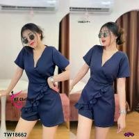 ราคา The Perfect Ladies ชุดจั๊มสูท JUMPSUIT จั้มสูทขาสั้น คอวีป้ายแขนสั้น แต่งระบายเฉียง (1729627057805167042)